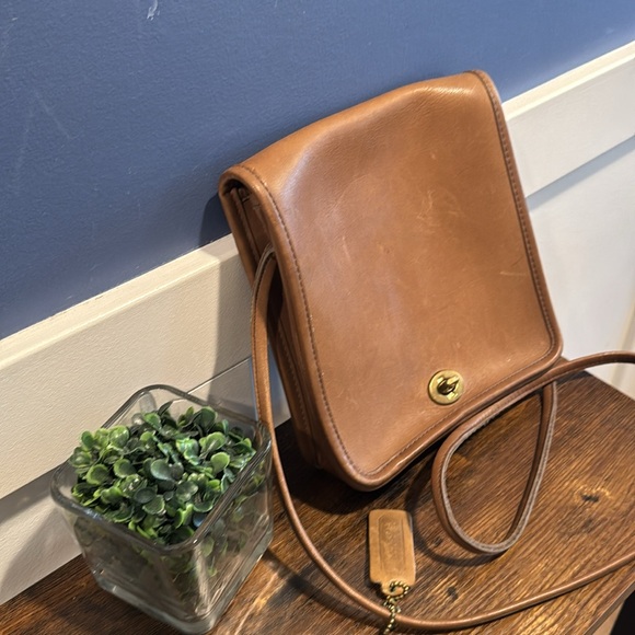 Coach Vintage Leather Compact Pouch bag brown leather turnlock - Picture 2 of 14